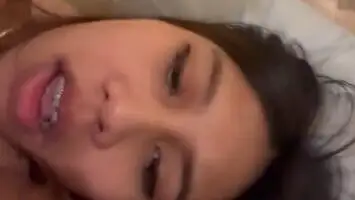 Bokep Ngentot Sama Temen Kost Menggila Crot Sayang?