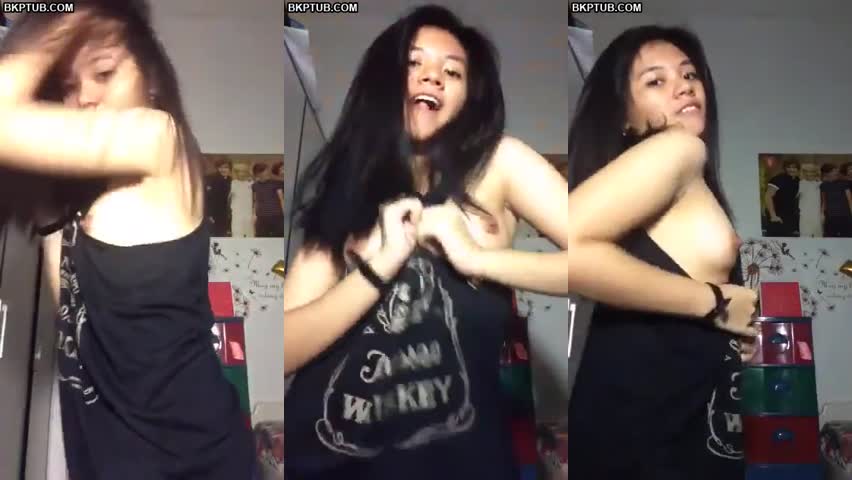 Bokep ABG Cantik Tank Top Pamer Tocil