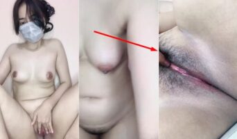 Janda Muda Lagi Horny Colok Lubang Pipis Angely
