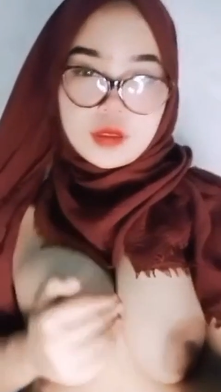 Ukhti Merah colmek