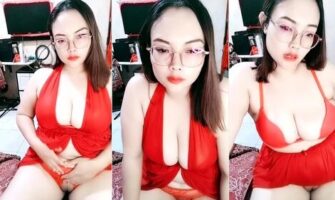 Gaun Merah Menggoda Dewi Tobrut