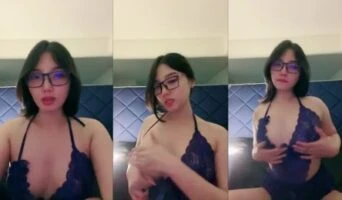 Julia Lea Show Uting Coklat Mulus BokepColmek Nonton Video Colmek Bocil Terbaru Viral Indonesia