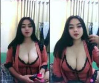 Belahan Dada Susianti Host Baru Cantik Belahan Dada Susianti Host Baru Cantik