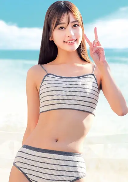 230ORECZ-216  I Called Out To Her At The Beach, Minami (21), Who Seemed To Be In A Good Mood, Started Her Most Enjoyable Live Broadcast This Summer. -