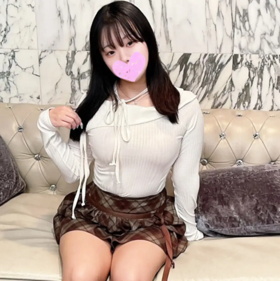 FC2 PPV 4792146  [Uncensored] Hotel Date With Baby-faced E-cup (19