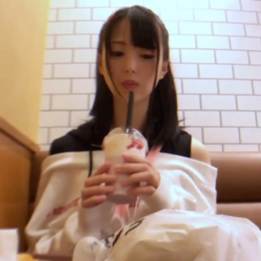 FC2 PPV 4793671  The Cutest 18-year-old College Girl Ever. Althoug