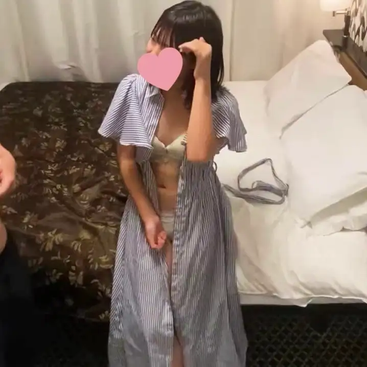 FC2 PPV 4796625  [Face Shown] Popular Girl Who Grew Up In A Girls'