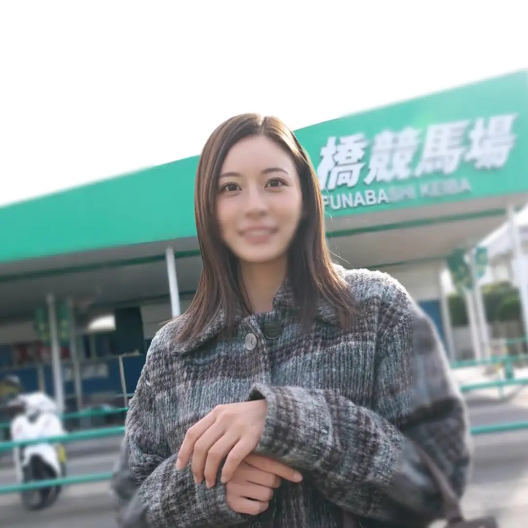 FC2 PPV 4807822  [First Shot] Rui, A Half-class Slender Married Wo