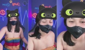 Masih Malu Pamerin Toketnya Shane