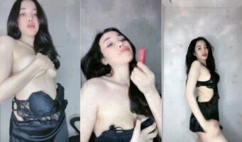 Pamer Tatto Baru Alice Sambil Remas Susu