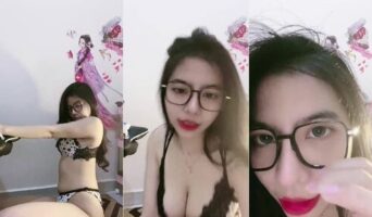 Pesona Godaan Tubuh Nakal Qwellysa