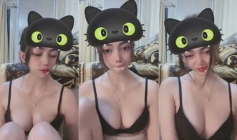 Pengen Lepas Bra Takut Sange RCH Cinta