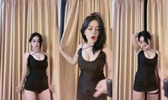 Rch Lylya Striptis Panas Memancing Hasrat