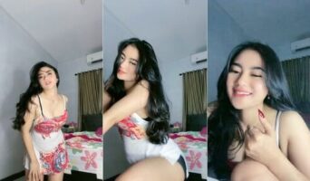 Striptis Mrc Amoura Sexy Cantik Mulus